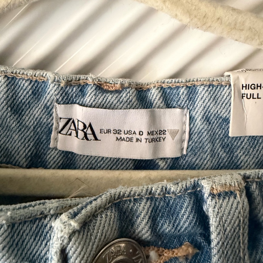 ZARA Ripped Wide Leg Jeans - Picture 11 of 16